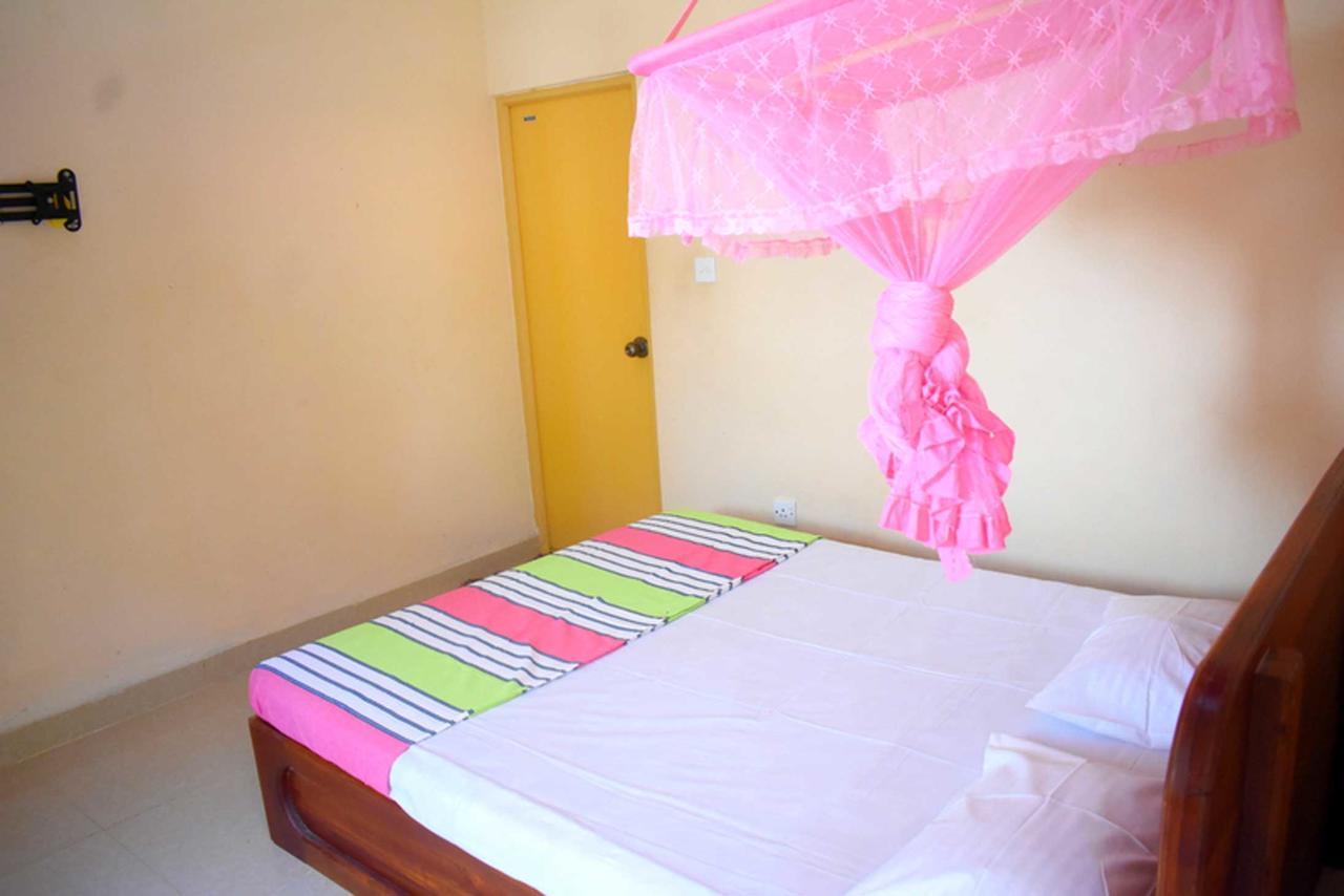 Yaswi Guest House Passikudah Exterior foto